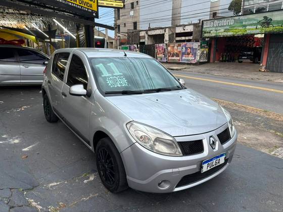 RENAULT SANDERO 1.0 EXPRESSION 16V FLEX 4P MANUAL RENAULT SANDERO 1.0 EXPRESSION 16V FLEX 4P MANUAL
